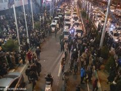 ايران: الحرس الثوري سيدخل المدن لتولي زمام الأمور