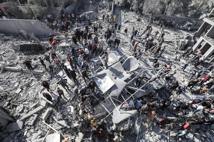 ارتفاع حصيلة الشهداء في قطاع غزة إلى 71,409 والإصابات إلى 171,304