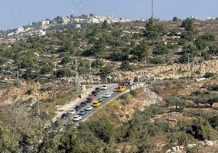 الاحتلال يعتقل شقيقين من بلدة عطارة