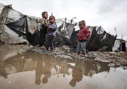 "الأونروا": أطفال غزة يعيشون أوضاعا مزرية