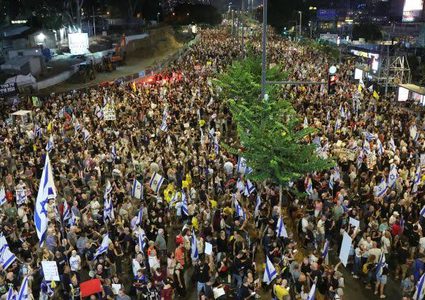 مظاهرة في تل أبيب للمطالبة بلجنة تحقيق رسمية في إخفاقات 7 اكتوبر