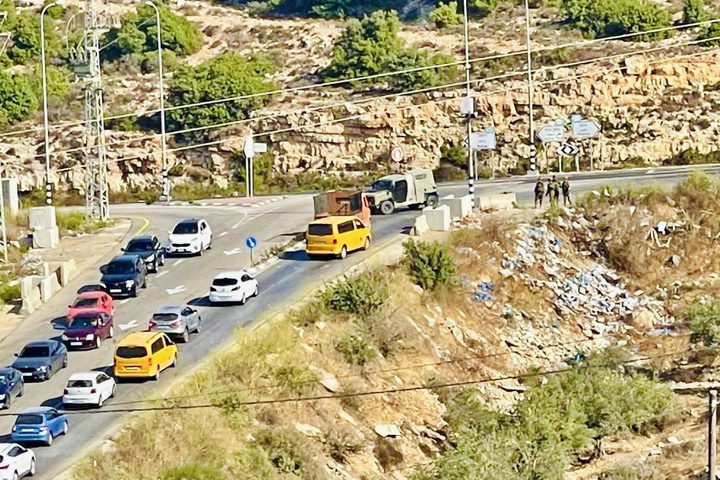 الاحتلال يغلق حاجز عطارة العسكري شمال رام الله