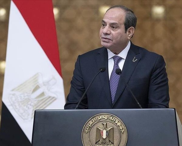 الرئيس المصري وممثلة الاتحاد الأوروبي يشددان على ضرورة التنفيذ الكامل لوقف النار