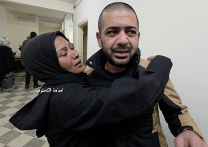 الافراج عن ١٢ اسير وصلوا الى مستشفى الاقصى من ضمنهم سيدة