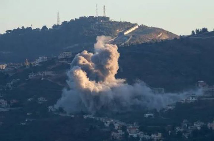 عشرات الغارات الإسرائيلية على جنوب لبنان