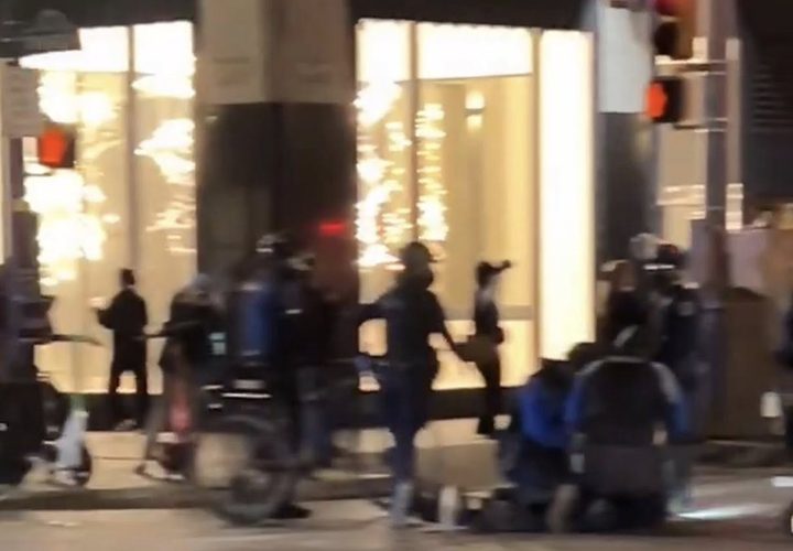 تظاهرات غاضبة في مدن أمريكية رفضًا لسياسات ترامب بشأن الترحيل والهجرة