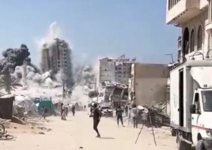 قيادي في حماس: الحركة تعتزم حلّ هيئاتها الحكومية في قطاع غزة