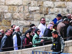 قبل حلول شهر رمضان: اسرائيل تقرر تجنيد كتائب احتياطية للقدس والمنطقة الوسطى