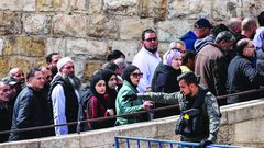 قبل حلول شهر رمضان: اسرائيل تقرر تجنيد كتائب احتياطية للقدس والمنطقة الوسطى