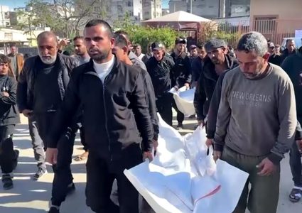 استهداف ينهي حياة شهداء وسط هشاشة الهدنة في غزة