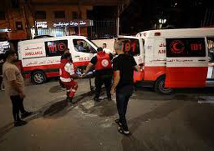 إصابة شاب بجروح خطيرة برصاص الاحتلال خلال محاولته اجتياز جدار الفصل في الرام