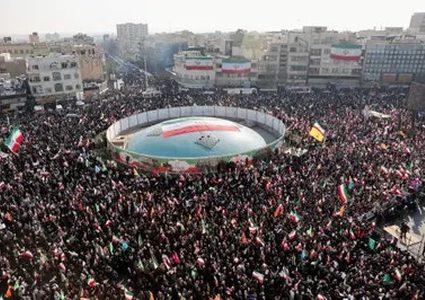 مسؤول إيراني يعترف: مقتل ما لا يقل عن 2000 شخص في الاحتجاجات