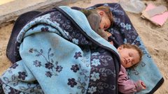 غزة: ارتفاع عدد الوفيات جراء البرد القارس إلى 7 شهداء من الأطفال