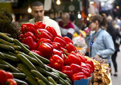 الإحصاء: ارتفاع أسعار المستهلك في فلسطين 10.54%