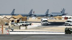 "إجراءات احترازية": قطر تؤكد مغادرة أفراد من قاعدة العديد الجوية الأميركية