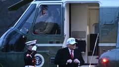 أوامر للأميركيين بمغادرة إيران برا فورا