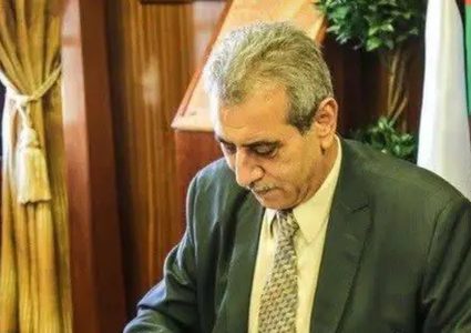 علي شعث يخطط لنقل ركام غزة إلى البحر ويعد بإعادة إعمار القطاع خلال سبع سنوات