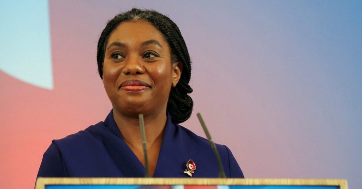 رئيسة حزب المحافظين البريطاني تُقيل وزير العدل في حكومة الظل بعد اتهامات بالتآمر