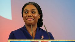 رئيسة حزب المحافظين البريطاني تُقيل وزير العدل في حكومة الظل بعد اتهامات بالتآمر