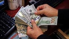 نقابات عمال فلسطين تطالب بتثبيت سعر الصرف للعاملين في البنوك والتأمين