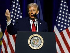 ترمب يعلن دعمه للجنة التكنوقراط الفلسطينية في غزة