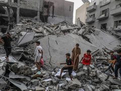 شهيدة ومصابون برصاص الاحتلال غرب خان يونس