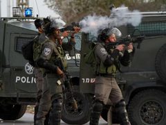 استشهاد طفل برصاص الاحتلال في المغير