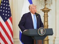 البيت الأبيض يعلن عن أعضاء مجلس السلام في غزة