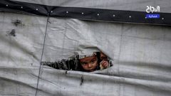 أوضاع صعبة تعيشها العائلات النازحة في ظل منخفض ماطر بارد.