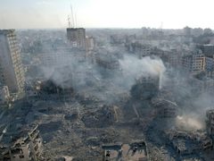 غارات برفح وخان يونس ونسف منازل بغزة