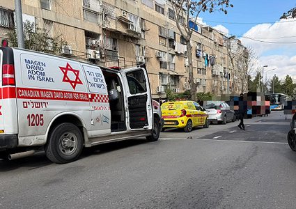 إصابة عشرات الأطفال بالاختناق إثر تسرب غاز داخل حضانة في القدس