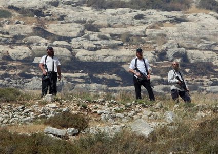 مستوطنون يهاجمون خربة المراجم جنوب نابلس