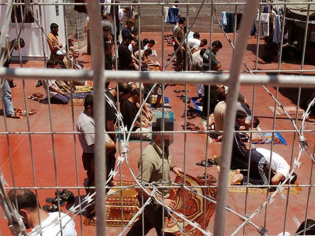 ارتفاع عدد الأسرى في سجون الاحتلال إلى أكثر من 9350 حتى مطلع كانون الثاني 2026