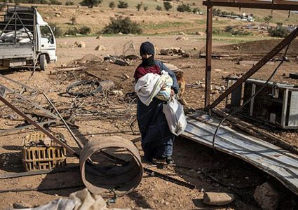 تهجير قسريّ لـ20 أسرة من تجمّع شلال العوجا شمال أريحا جرّاء اعتداءات المستوطنين