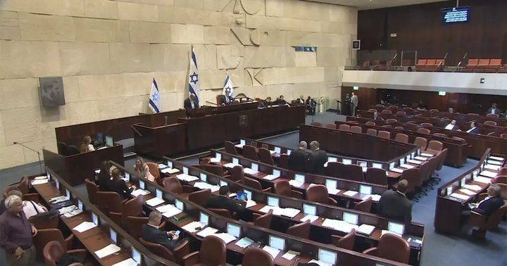 المصادقة النهائية على قانون يمنع توظيف خريجي الجامعات الفلسطينية في جهاز التعليم