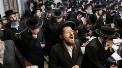 تسجيلات تفضح قادة الحريديم: قانون التجنيد خدعة ولا التزام بالالتحاق بالجيش