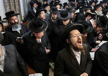 تسجيلات تفضح قادة الحريديم: قانون التجنيد خدعة ولا التزام بالالتحاق بالجيش
