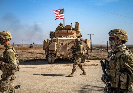 "وول ستريت جورنال": الولايات المتحدة تدرس انسحابا عسكريا كاملا من سوريا