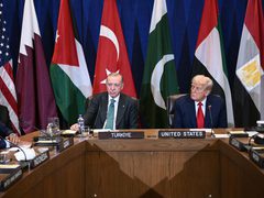 خطة ترمب لغزة: دعم دولي كبير وعقبات اسرائيلية تهدد التنفيذ