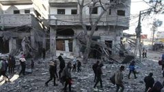 استشهاد طفلين في قصف الاحتلال محيط مستشفى كمال عدوان شمال قطاع غزة