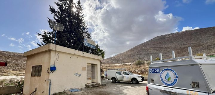 وقف مؤقت لضخ المياه من آبار "عين سامية" نتيجة اعتداء المستوطنين