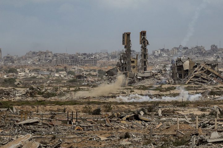 نيويورك: إلغاء عرض كوميدي لإسرائيلي متهم بجرائم حرب ضد الشعب الفلسطيني