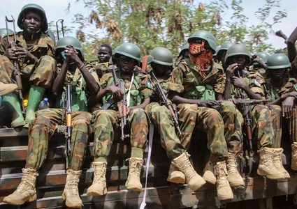 جنوب أفريقيا تفكر بنشر الجيش في بؤر العصابات