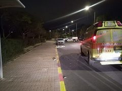 مقتل شخص وإصابة آخر في حادث إطلاق نار داخل معرض سيارات ببلدة يركا