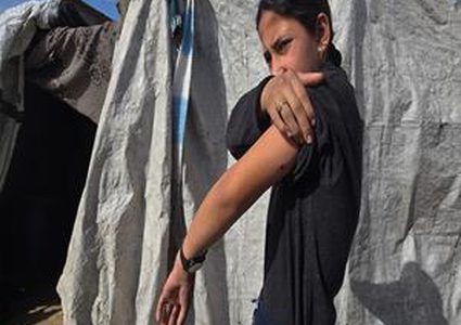 إطلاق نار يستهدف نازحين في خيام خان يونس وسط أوضاع إنسانية صعبة