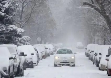 21 قتيلا بأميركا في عاصفة ثلجية وانقطاع الكهرباء عن أكثر من 800 ألف منزل