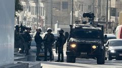 الآثار التي خلفها اقتحام قوات الاحتلال في شمال القدس