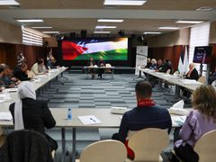 لجنة الانتخابات المركزية تناقش مع المؤسسات الاعلامية الانتخابات المحلية