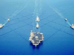 ترامب: أسطول حربي آخر يتجه نحو إيران الآن