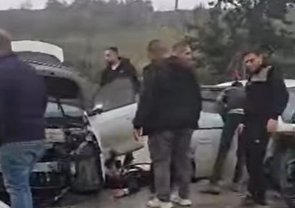 إصابات جراء حادث سير مروع بين 3 مركبات فلسطينية بالقرب من مدخل سبسطية شمال غرب نابلس.